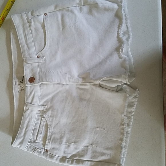 Shorts - Picture 1 of 7